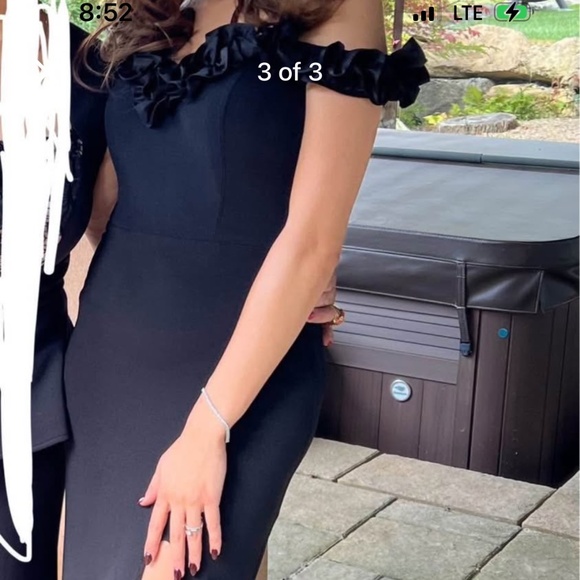 Robe de soirée noire - Picture 1 of 3